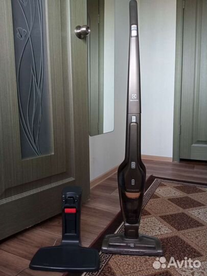 Пылесос Electrolux ручной