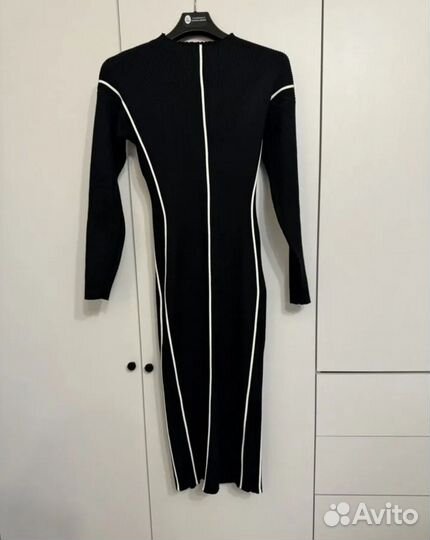 Платье лапша длинное черное