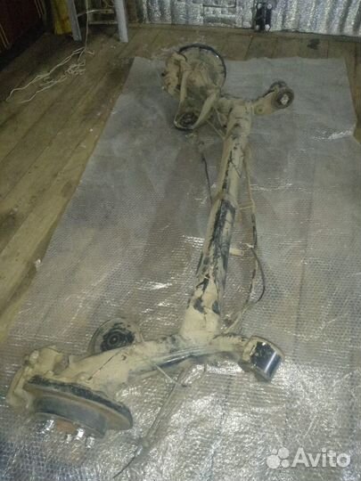 Продам запчасти на hyundai elantra