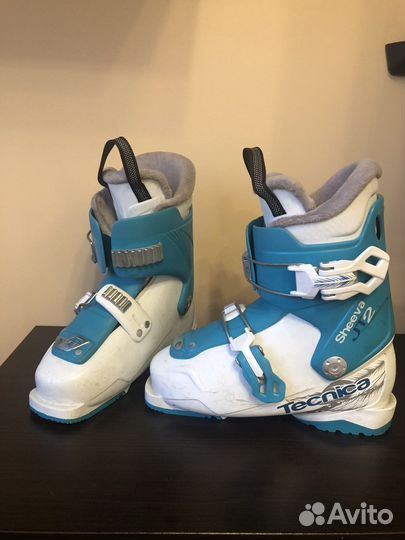 Ботинки горнолыжные