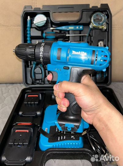 Шуpуповepт ударный Makita 26v 5А/ч Новый