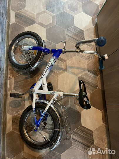 Детский велосипед 14