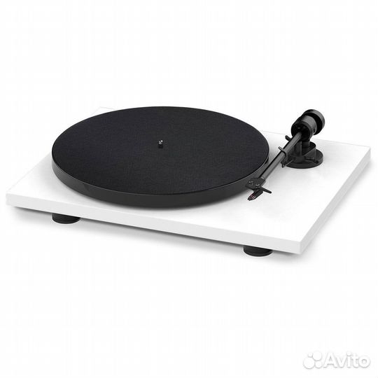 Pro-Ject E1 (OM5e) White