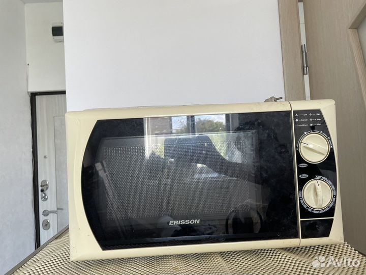 Микроволновая печь Erisson бу