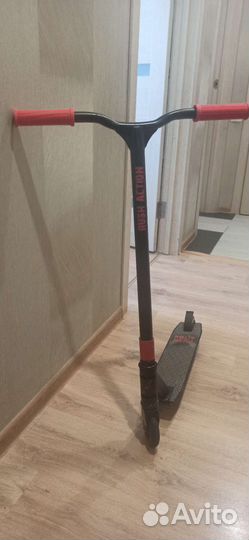 Трюковой самокат rush action