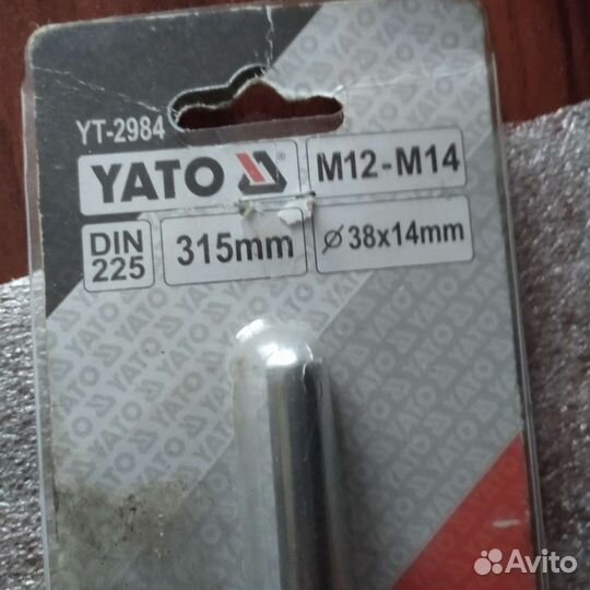 Вороток и плашка М14Х1