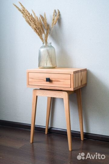 Прикроватная тумба массив дерева