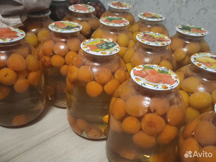 Компот (клубника, вишня, черешня, абрикос) варенье