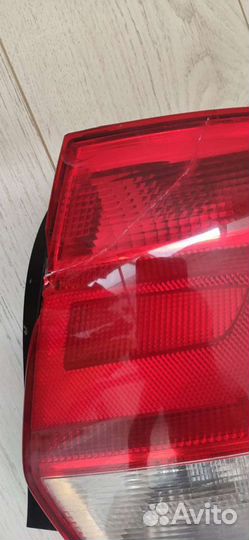 Фонарь задний правый на Фольксваген Поло седан