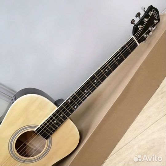 Гитара новая акустическая