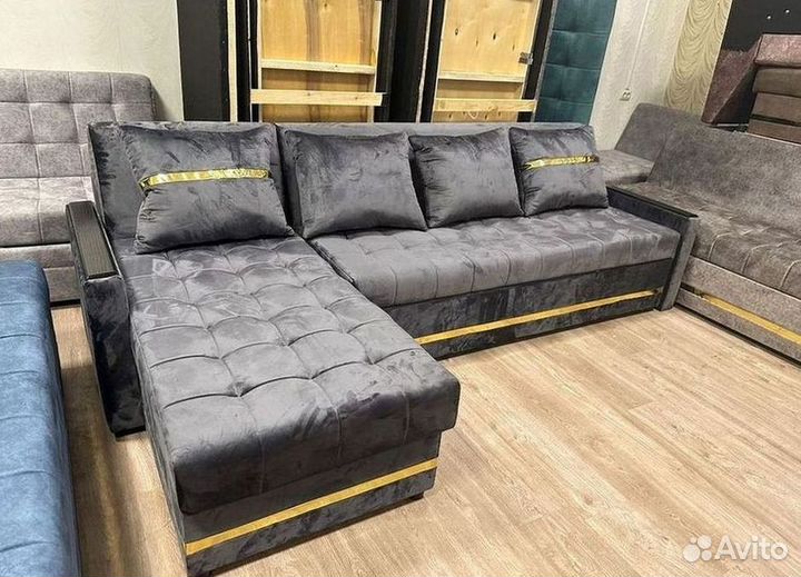 Диван угловой раскладной в наличии