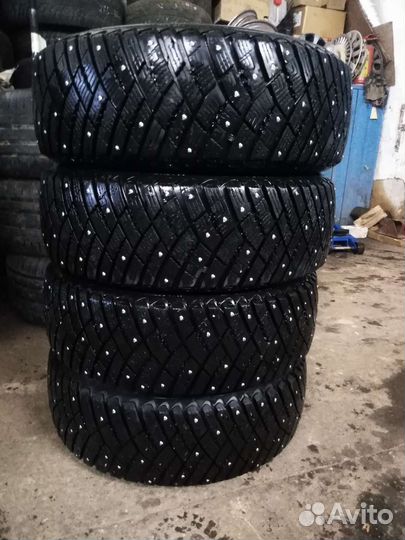 Goodyear UltraGrip 185/60 R15