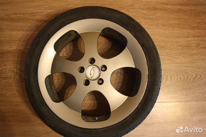 Японские литые диски Enkei Square R17