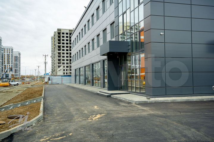 Аренда помещения на 1м этаже, 600 м2