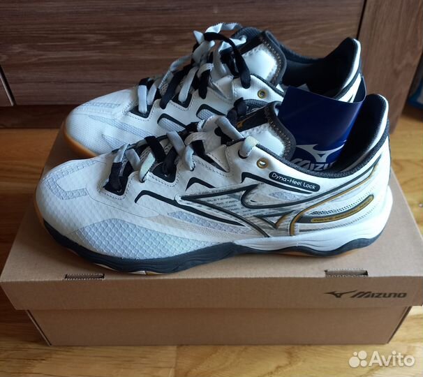 Кроссовки Mizuno женские, размер 38