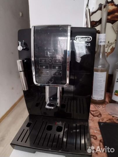 Кофемашина delonghi dinamica