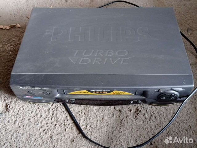 Видеомагнитофон