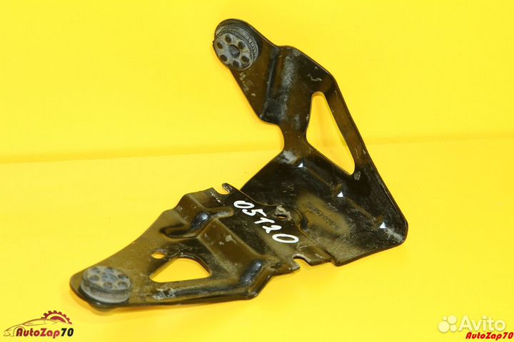 Renault Megane 2 Кронштейн блока ABS