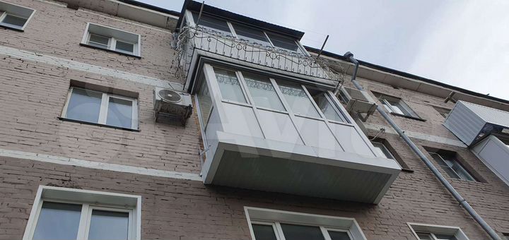 2-к. квартира, 43 м², 3/4 эт.
