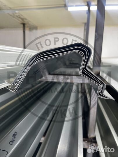 Ремонтный порог правый Chevrolet Niva