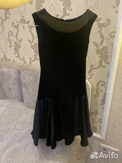 Спортивно- бальные танцы, платье 134 для девочек