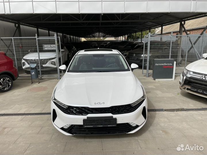 Kia K5 2.0 AT, 2024