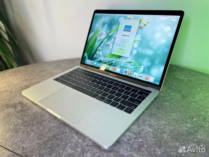 MacBook Pro 13 2019 16/256/i5 254 цикла