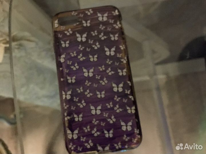 Чехол на iPhone 7