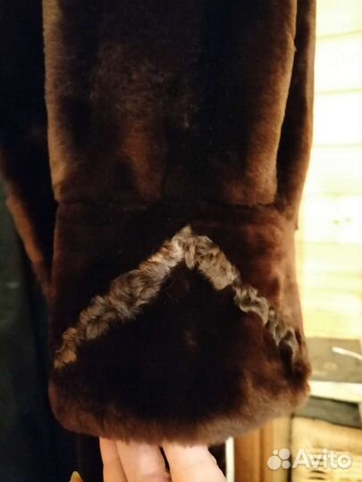 Шуба мутоновая 50-52 новая