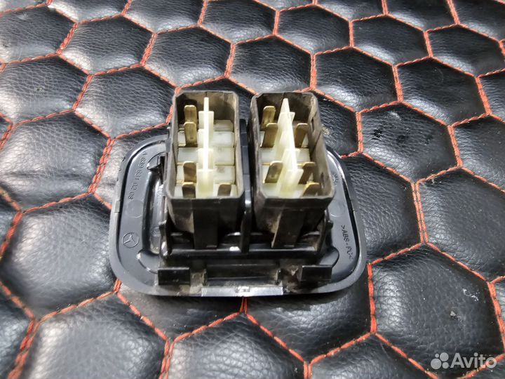 Блок кнопок пневмы Mercedes W639 рест