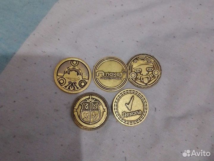 Золотые монеты Пятёрочка