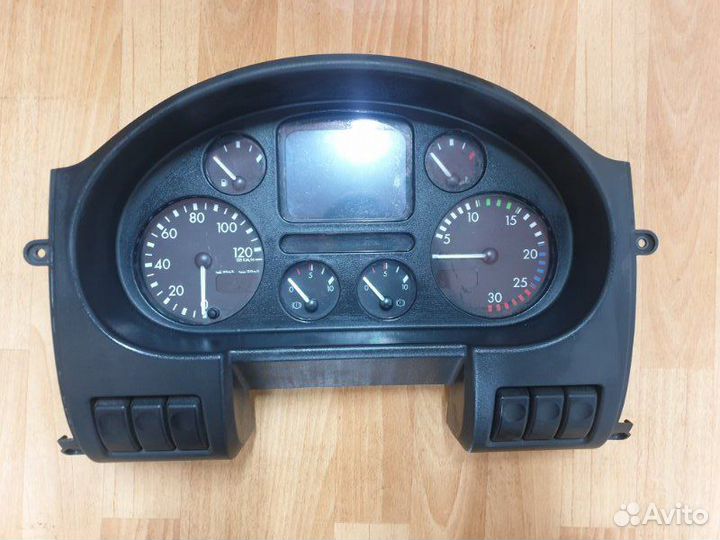 Панель приборов Daf Cf85 2004