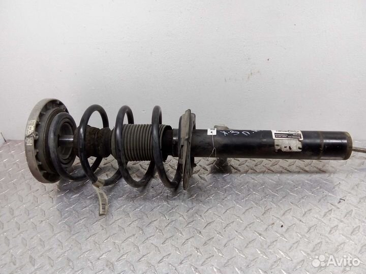 Б/У Амортизатор передний правый в сборе 6787136