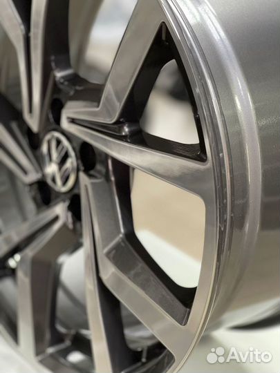 Диски на Volkswagen R17