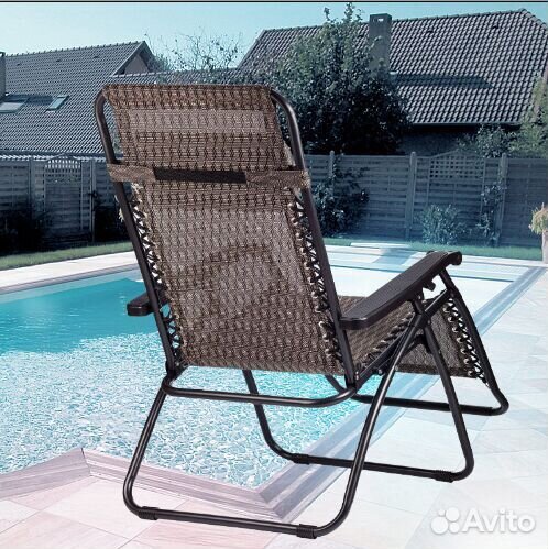 Шезлонг садовый