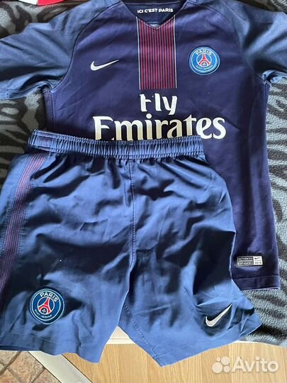 Оригинальная футбольная форма