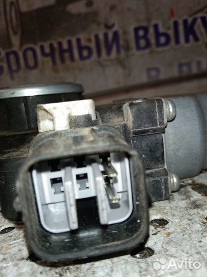 Стеклоподъемник передний правый Honda Accord VII(7