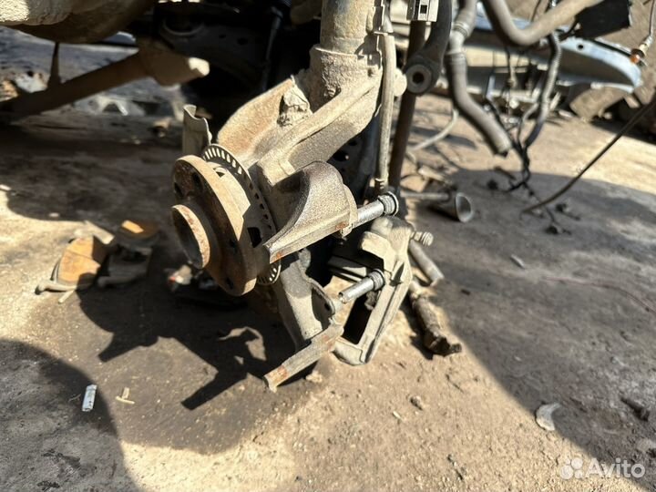 Шкода октавия тур кулаки передние подвески