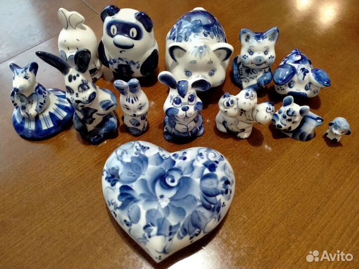 Статуэтки Гжель