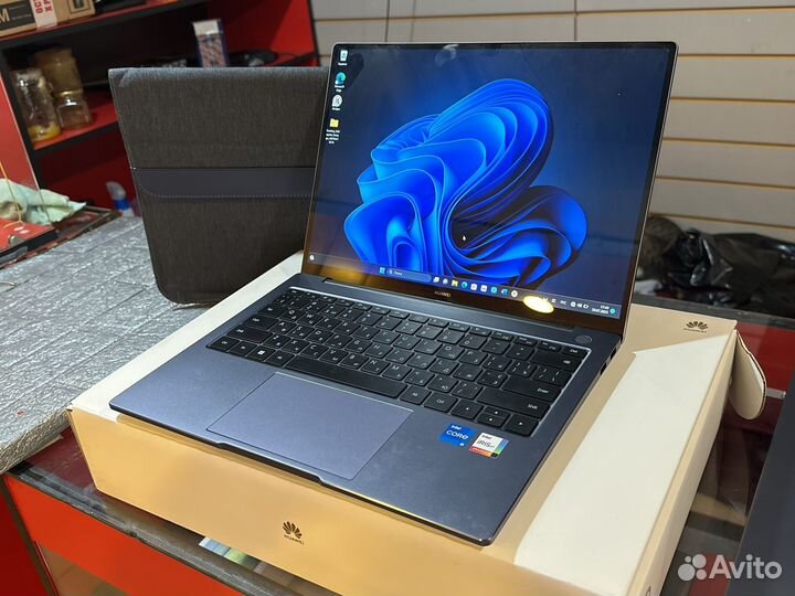 Huawei i5 11 gen 16/512 2k сенсор экран