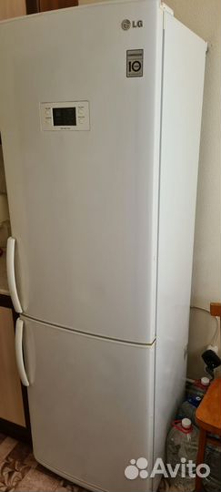 Продаётся холодильник LG модель GA-E409 UQA