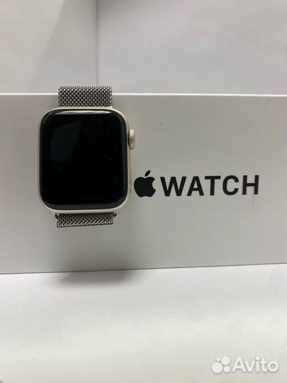 Смарт часы Apple watch SE Gen 40 мм (Км-22)