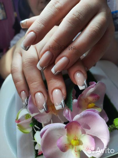 Наращивание ногтей