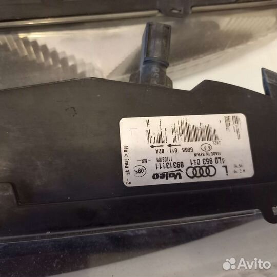 Поворотник в бампер Audi Q7 4l