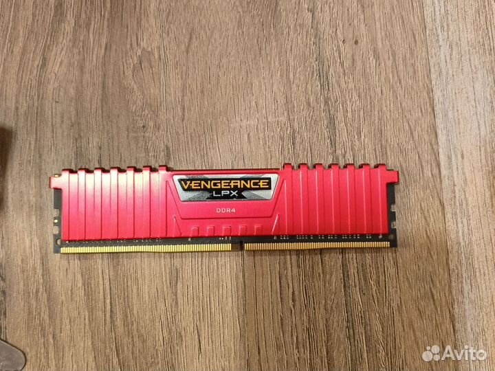 Corsair vengeance lpx ddr4 3200 16гб