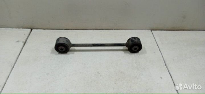 Тяга продольная задняя левая Toyota Land Cruiser
