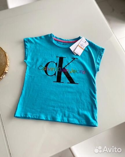 Calvin klein оригинал из США футболка