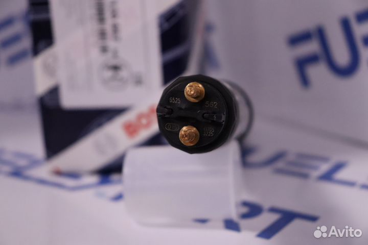 Форсунка топливная 0445120562