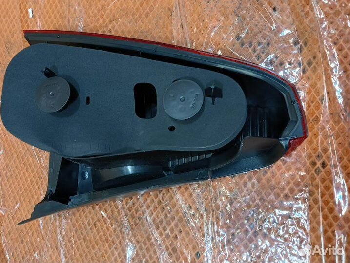 Фонарь задний