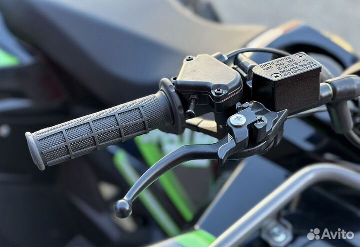 Квадроцикл GBM daxter 220